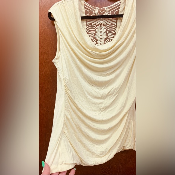 4 for $20 T2K AGB drape rouched sleeveless blouse - Picture 2 of 6